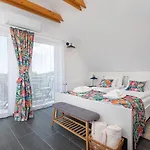 Apartment Papoula Vendeghaz