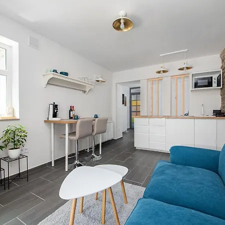 Papoula Vendeghaz Apartman *