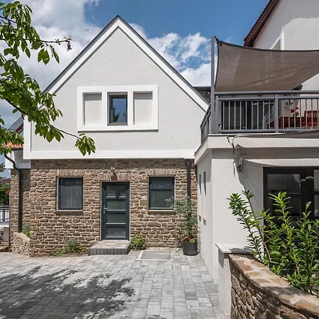 Apartman Papoula Vendeghaz *