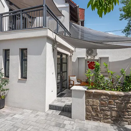 Papoula Vendeghaz * Tihany