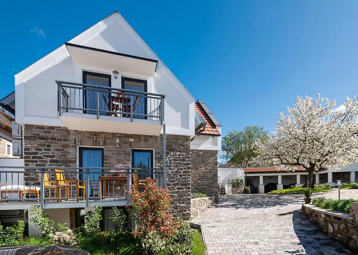 Papoula Vendeghaz דירה